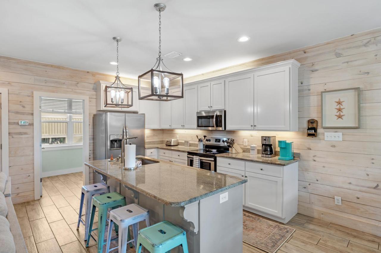 Coral Dreams-Luxe Cottage Steps From The Beach & Pool! Gulf Shores Exterior photo